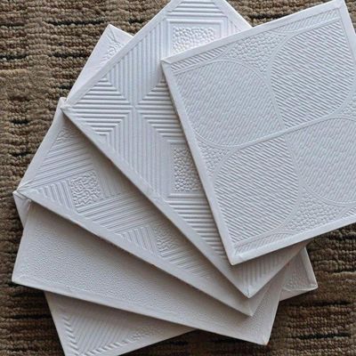 İyi fiyat Dış Mekan PVC Alçı Tavan, Suya Dayanıklı PVC Lamine Asma Tavan çevrimiçi