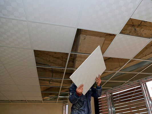 İyi fiyat Alçıpan 4x8ft 12mm Su Geçirmez Alçı Levha Duvar Bölme ve Tavan Dekorasyonu İçin çevrimiçi