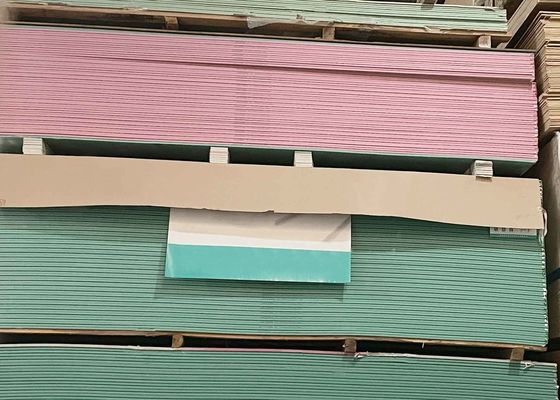 Yeni Tarzı Knauf İyi Düzlük Kalıplara Dayanıklı Modern Dekorasyonlu Alçıman Tavanı için Kullanılan Alçıman Taşı